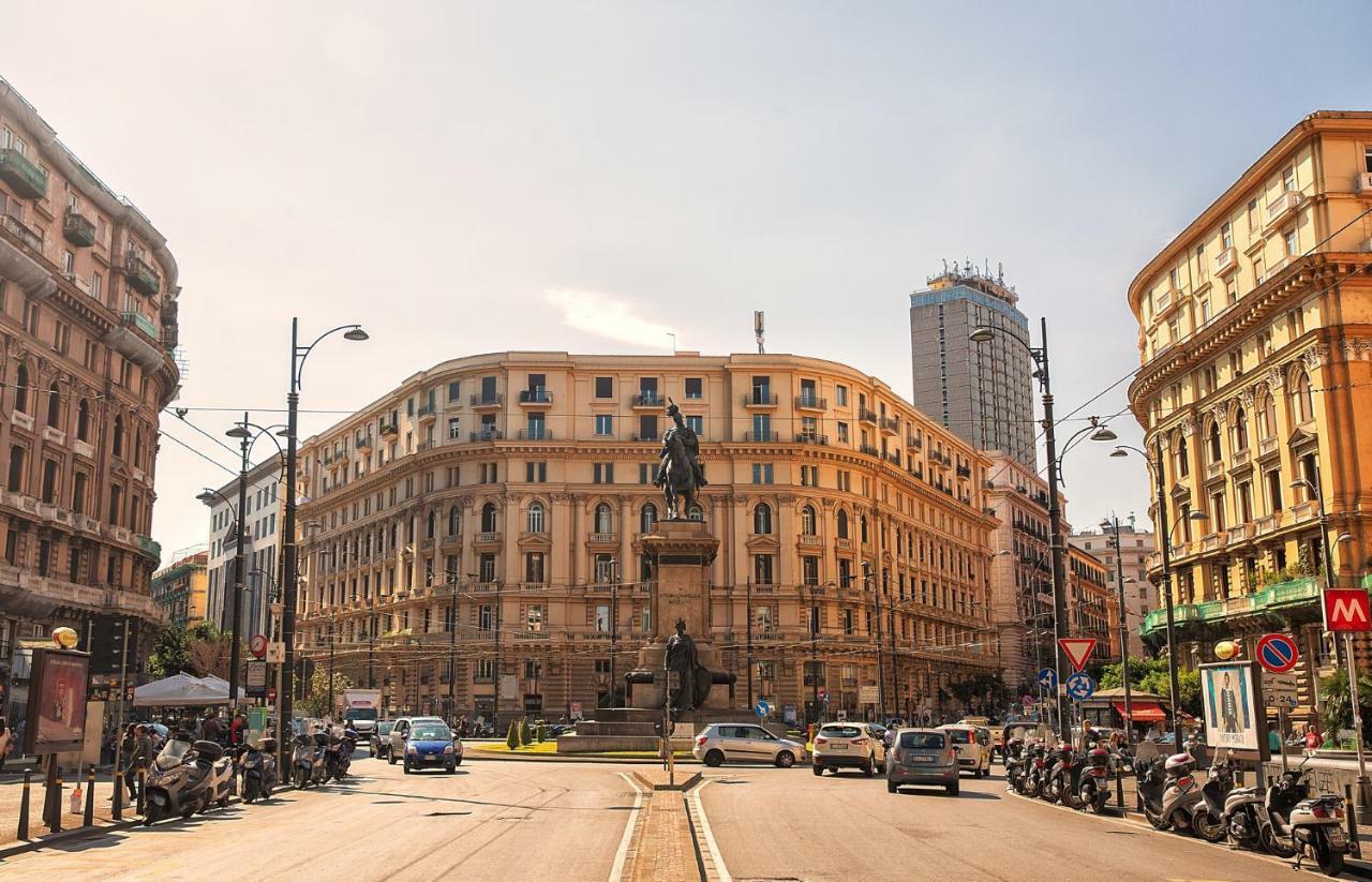 Be Italian Flat Piazza Bovio 22 Hotel Napoli Eksteriør billede