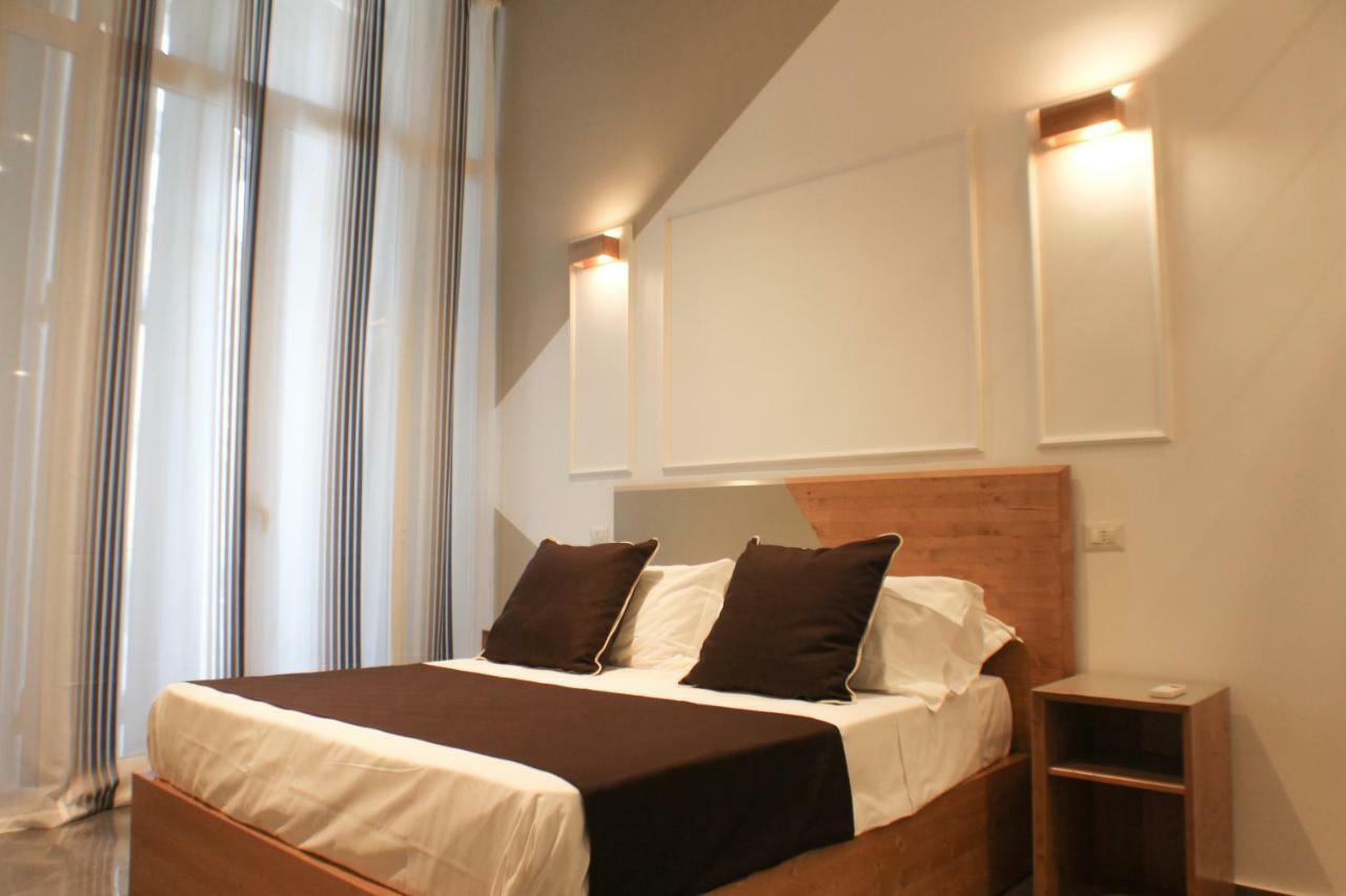 Be Italian Flat Piazza Bovio 22 Hotel Napoli Eksteriør billede